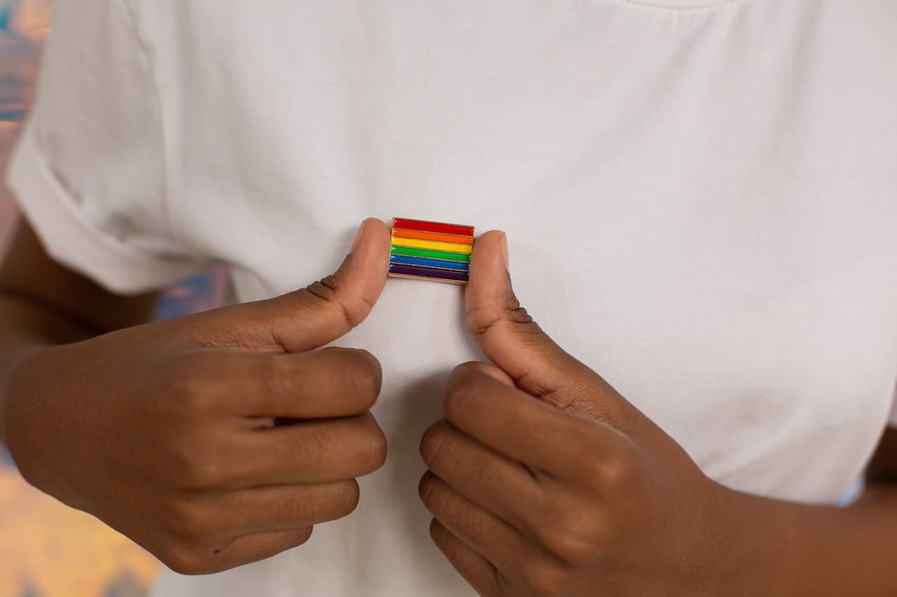 Custom Lapel Pins: Boost Donations, Non-Profit Support, and Community Engagement