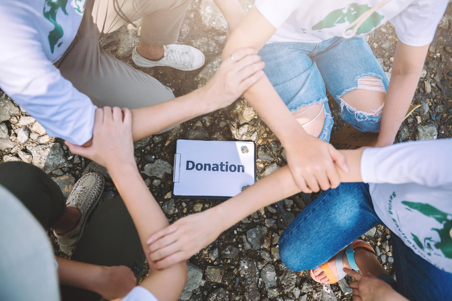 Custom Lapel Pins for Nonprofit Organizations: Boosting Fundraising and Awareness Efforts