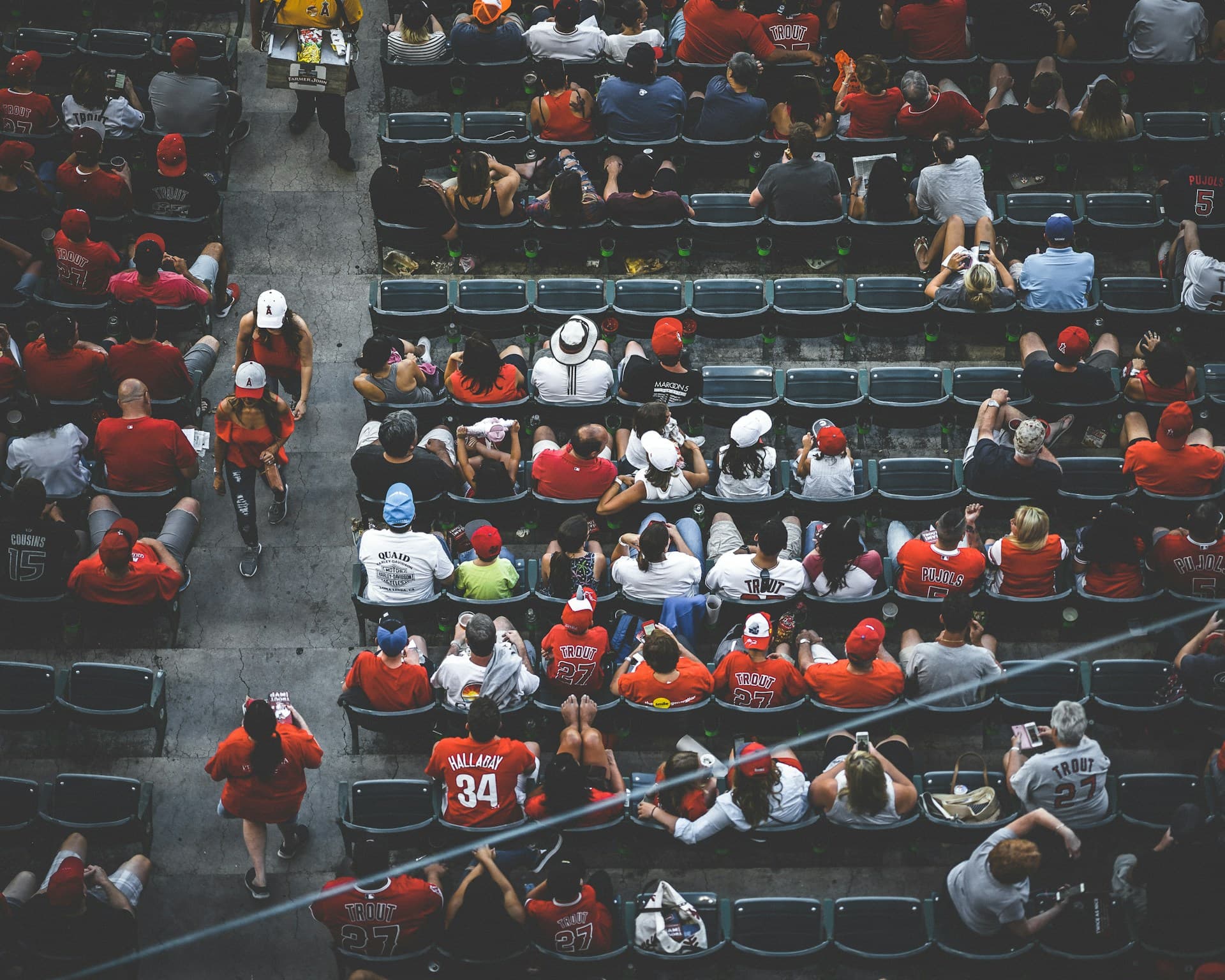 Uniting Sports Teams with Custom Lapel Pins: Boosting Spirit, Identity, and Fan Engagement