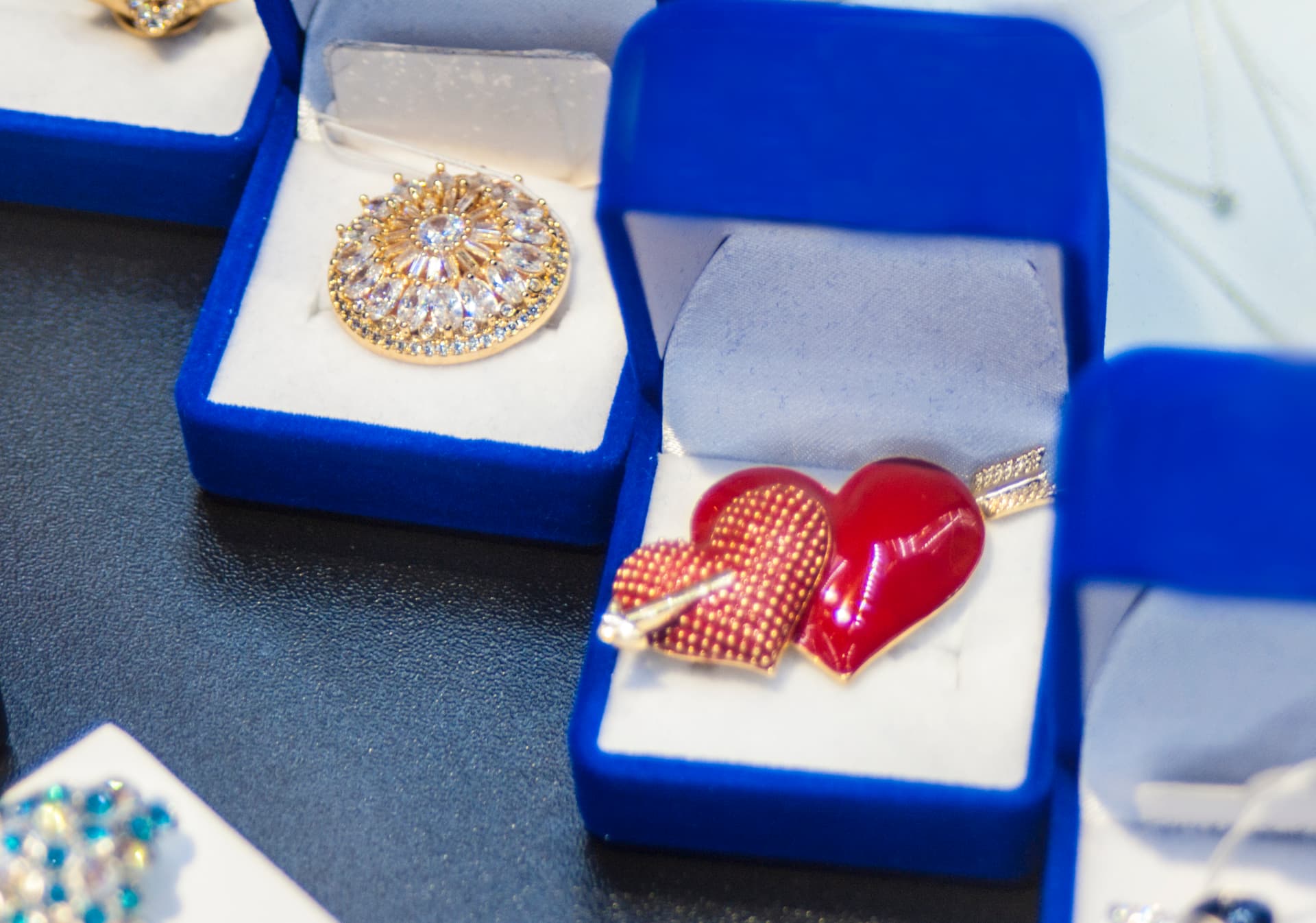 Unleash Your Brand's Potential with Custom Lapel Pins: Effective Promotional Tools for Your Business