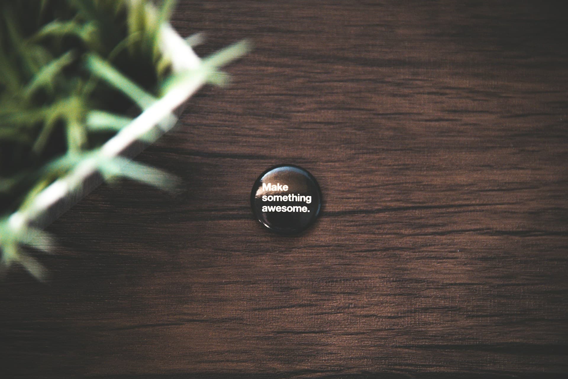 Custom Lapel Pins for Employee Recognition: Boosting Morale and Productivity