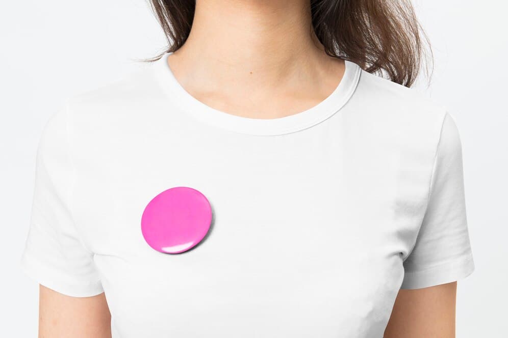 Harnessing the Power of Custom Lapel Pins for Employee Recognition